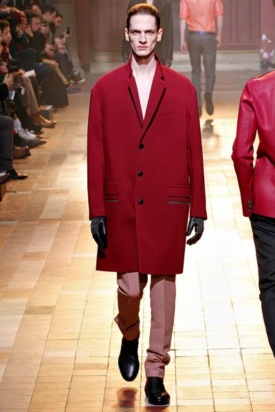 Look 39